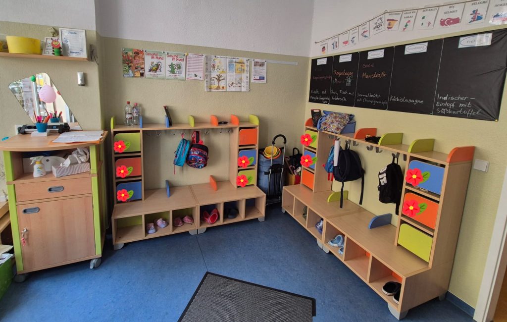 Unsere großzügige Garderobe